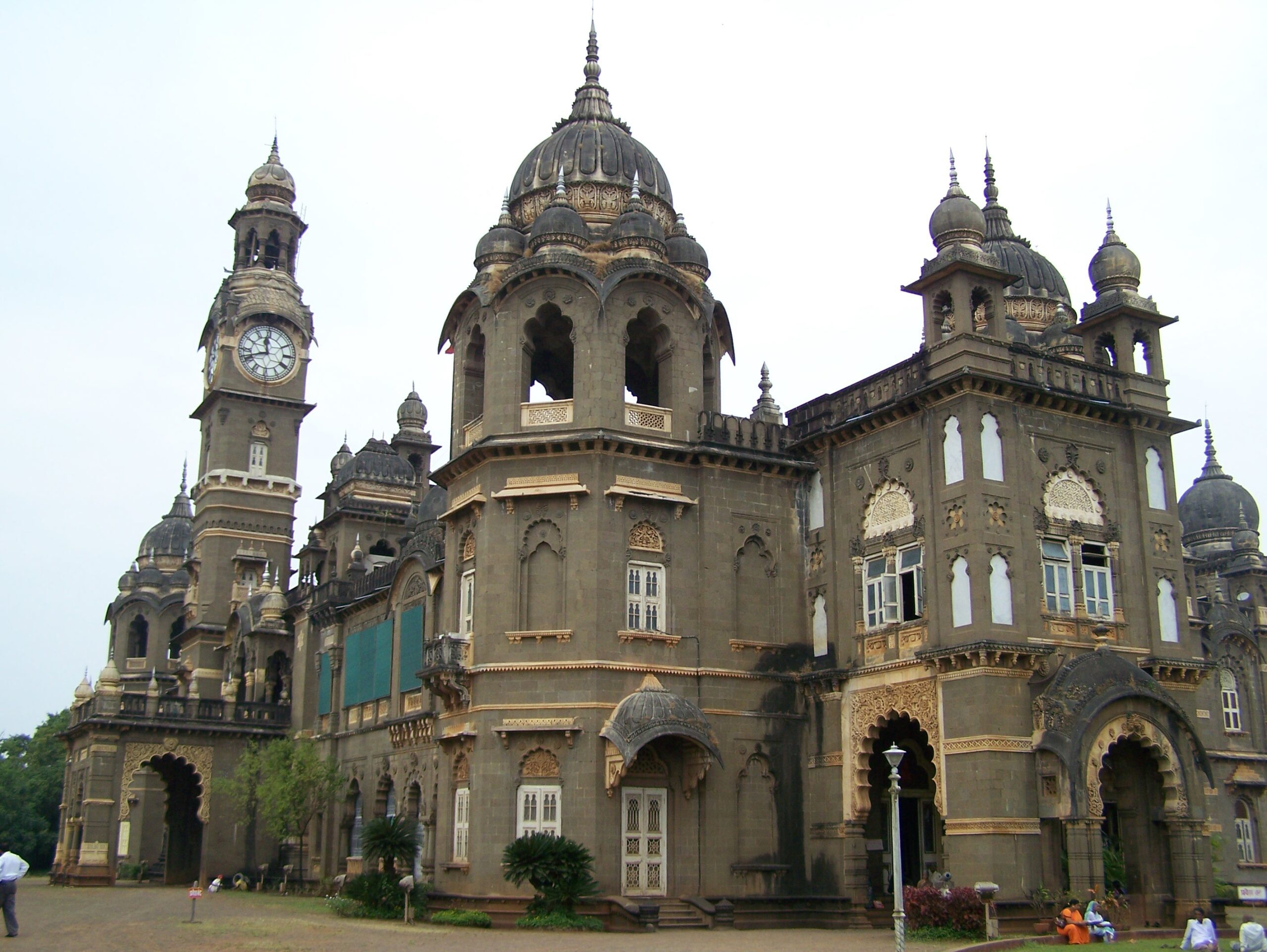 Places to Visit in Kolhapur